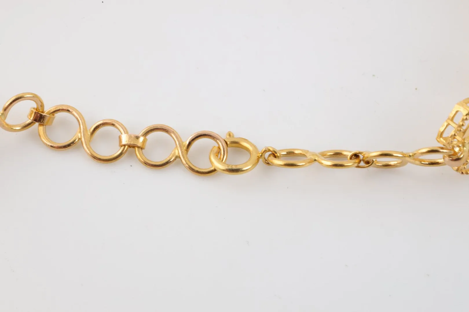 6.25" - 7.5" 21k Yellow Gold Openwork Adjustable Bracelet (6.67g.)