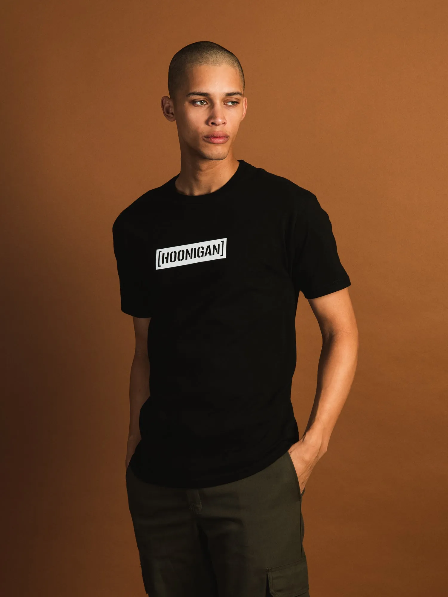 HOONIGAN NEW STANDARD BAR T-SHIRT