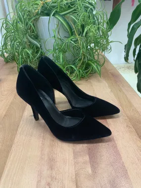 Nathalie Flex Velvet Pump