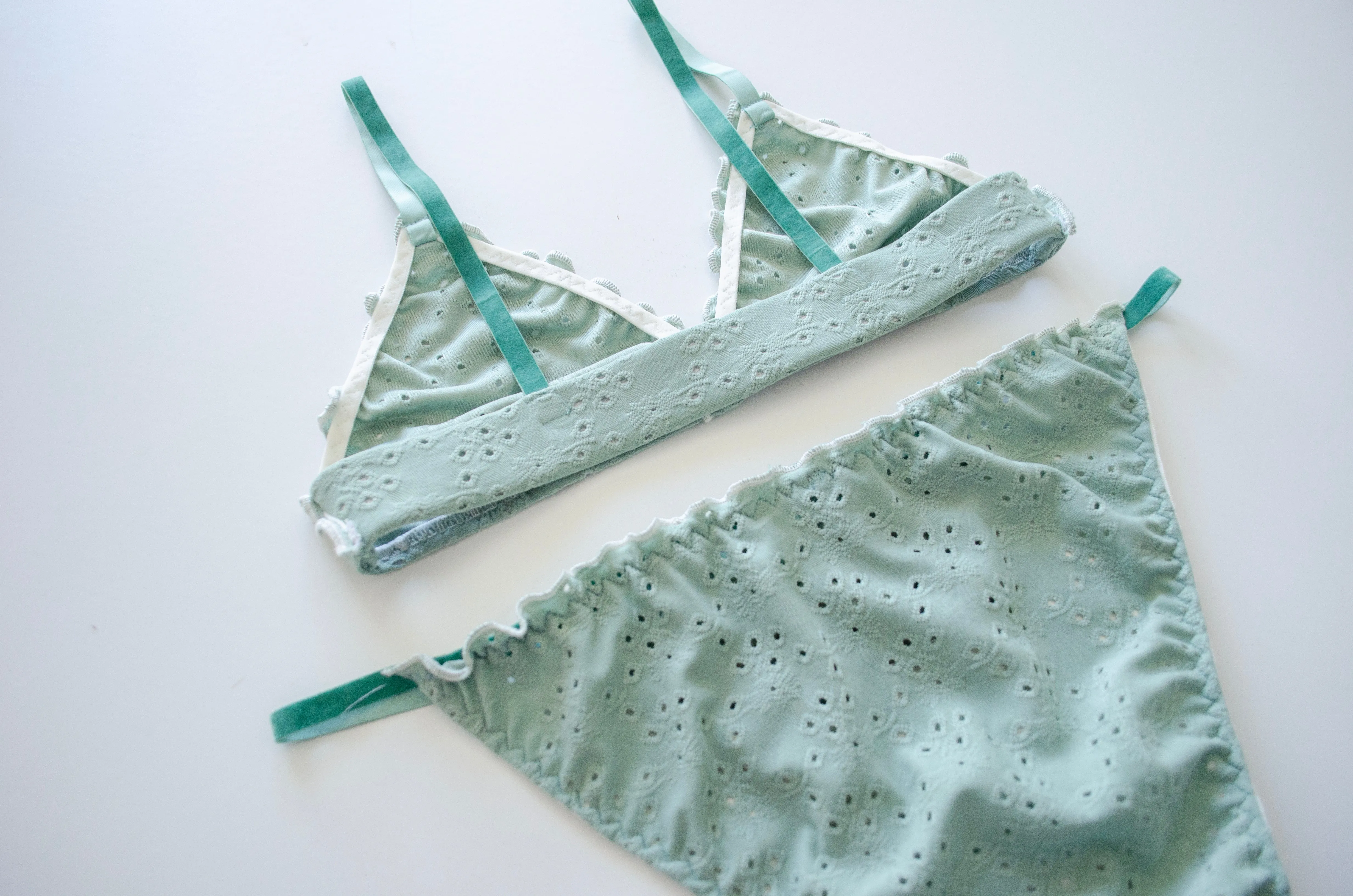 Pistachio Jersey Bra