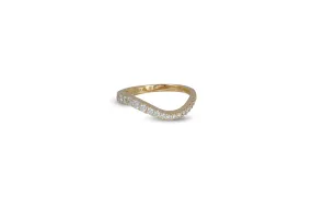 Talay Skinny Flow Wave Ring in Pave Diamond