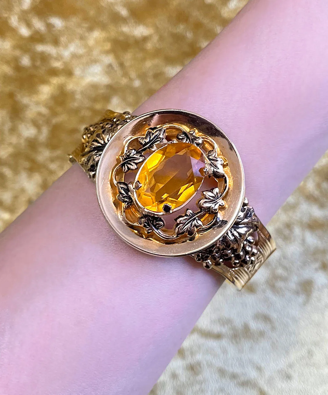 【USA輸入】ヴィンテージ トパーズ ビジュー フローラル バングル/Vintage Topaz Bijou Floral Bangle