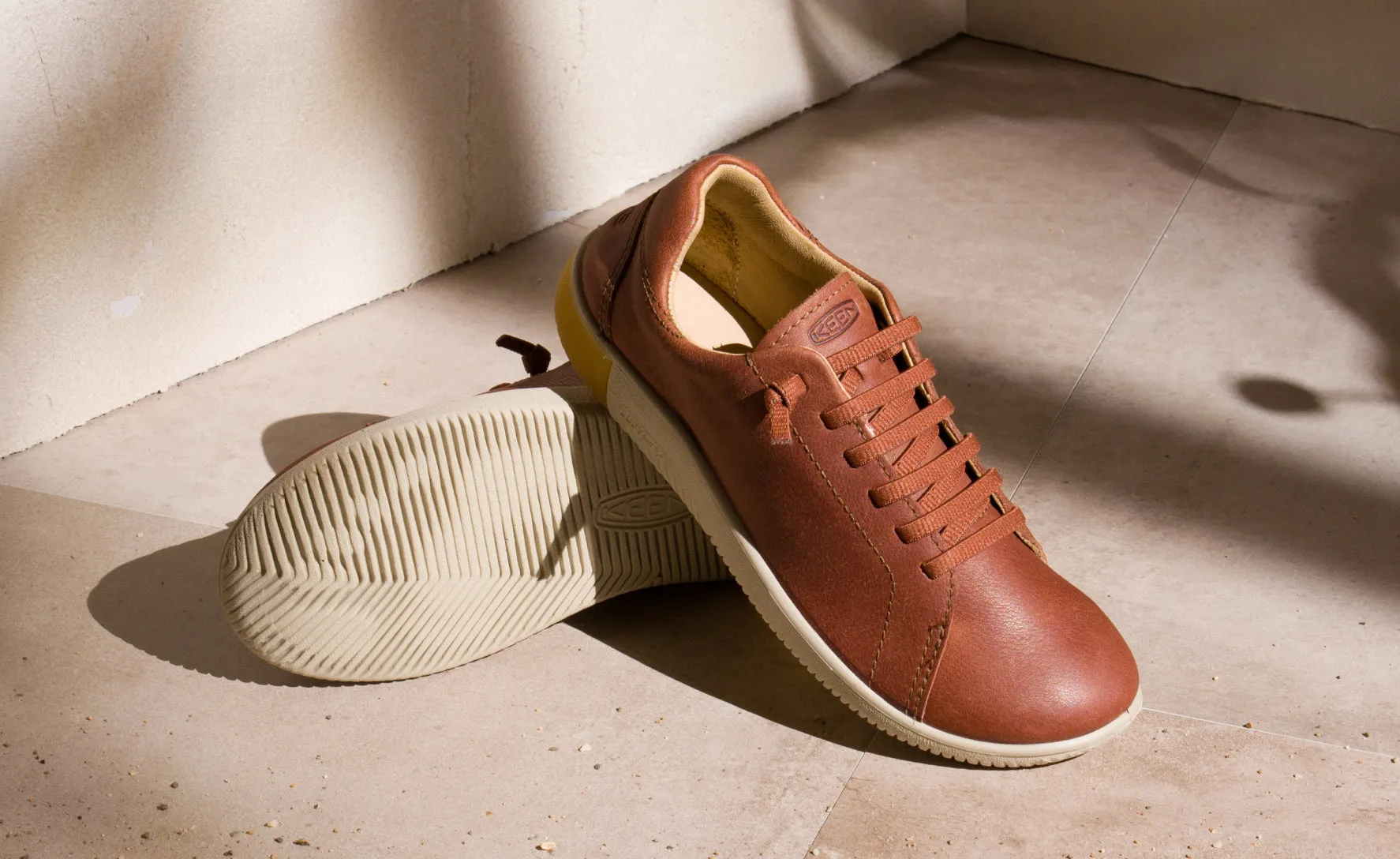 Women's KNX Leather Sneaker  |  Tortoise Shell/Plaza Taupe